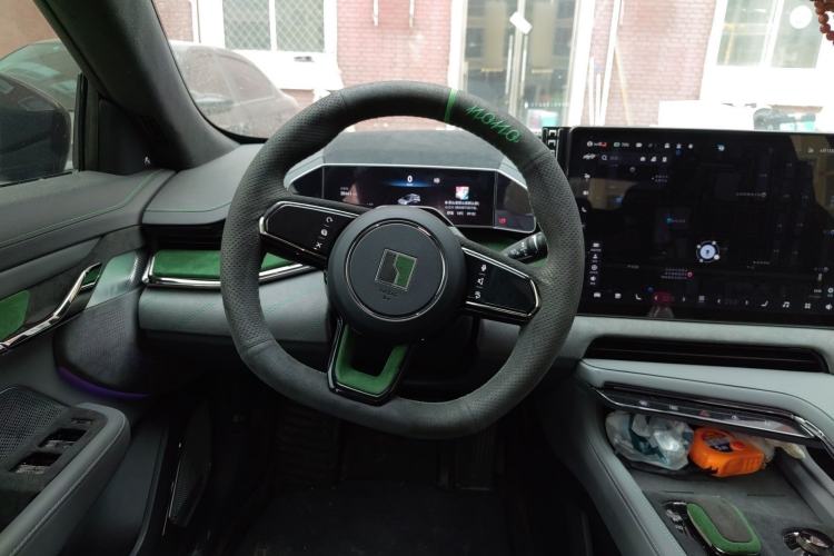 Used Zeekr 001 2023 WE Edition 100 kWh Steering Wheel