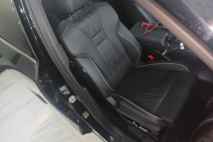 Used GAC Trumpchi GS8 2025 Linghang Series 2.0 TGDI Four-Wheel-Drive Luxury Edition 5 Seats Right Front Seat