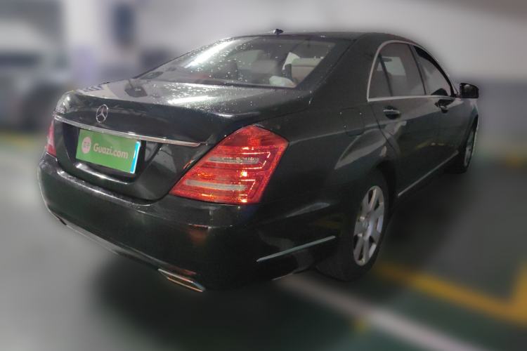 Used Mercedes-Benz S-Class 2012 S 300 L Business Standard Model