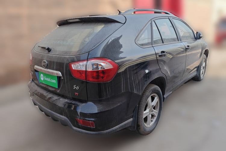 Used BYD S6 2014 1.5TI Manual Luxury 5-Seater