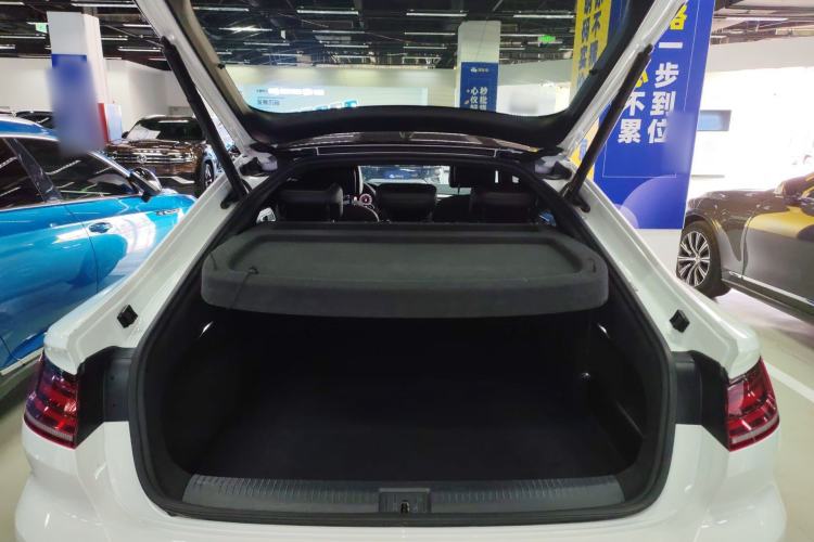 Used Volkswagen FAW-Volkswagen CC 2023 380TSI Striking Edition
