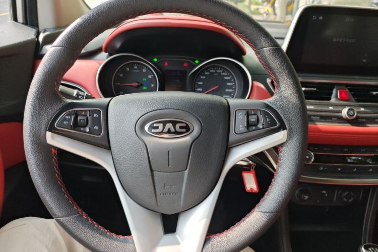 Used JAC Group Refine S3 2017 1.5L Manual Luxury Smart Model Steering Wheel