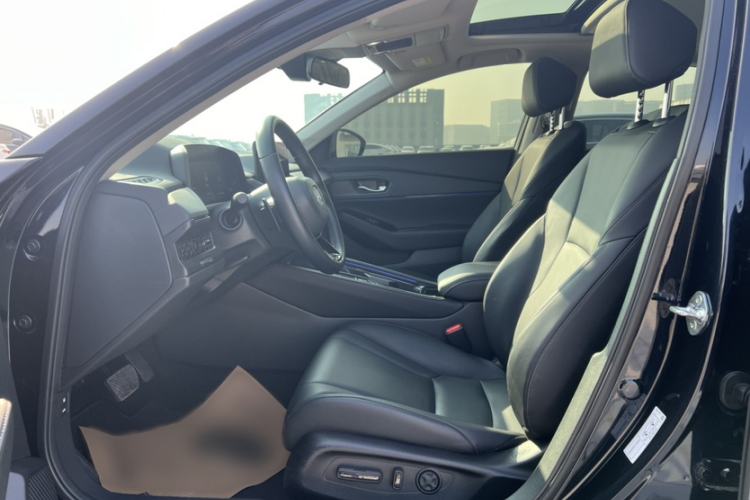 Used Honda Accord New Energy 2023 2.0L ePHEV Luxury Edition Interior 4