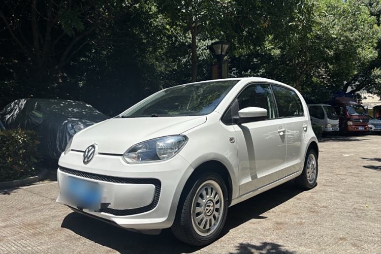 Used Volkswagen up! 2015 1.0L move up!