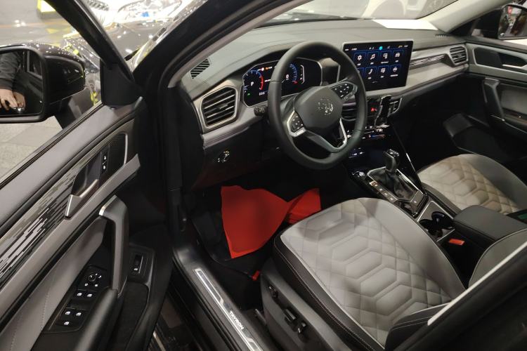 Used Volkswagen Tayron 2024 330TSI Two-Wheel Drive R-Line High-Energy Version Driver Seat