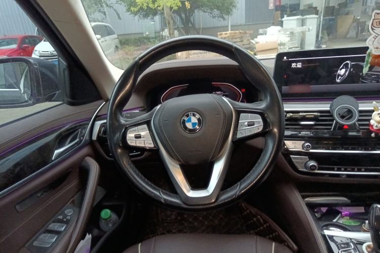 Used BMW 5 Series 2021 525Li Luxury Package
