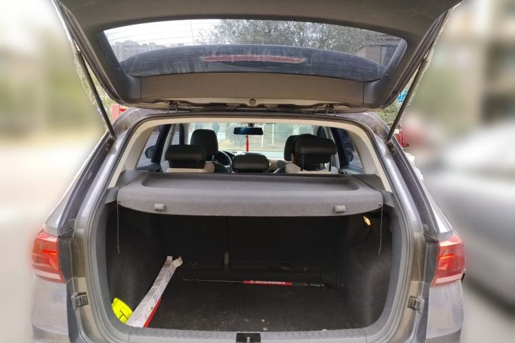 Used Volkswagen Tharu 2019 280TSI Two-Wheel Drive Luxury Edition China V Standard Trunk