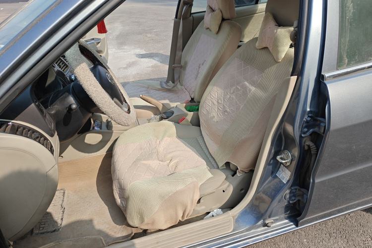 Used Soueast V3 Lingyue 2014 1.5L Manual Entry-Level Version