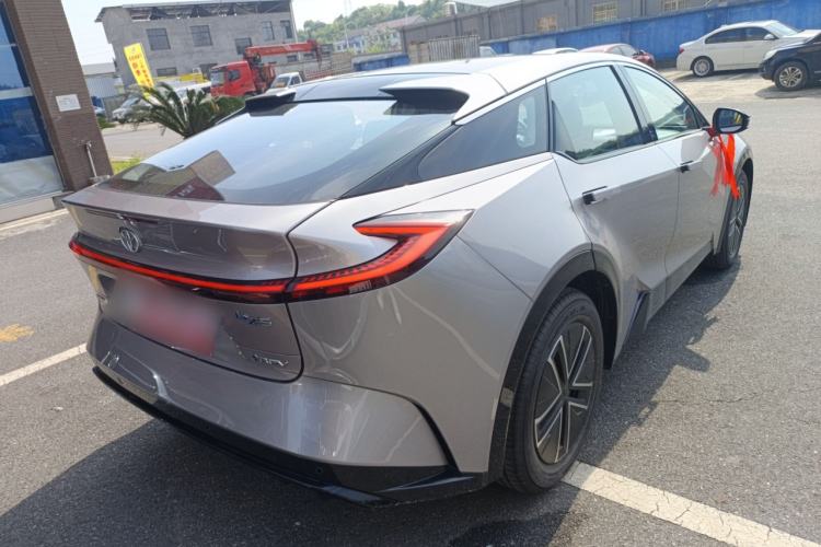 Used Toyota bZ5 2025 Model 550 JOY