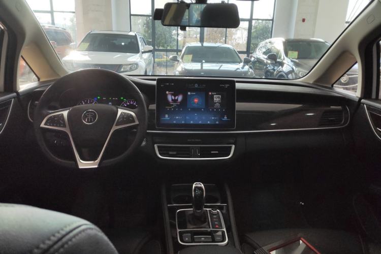 Used BYD Song MAX 2019 1.5T Automatic Smart Connect Prestige Model 6 Seats China VI Standard
