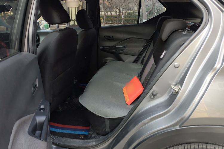 Used Nissan Kicks 2017 1.5L Manual Cool Dynamic Edition
