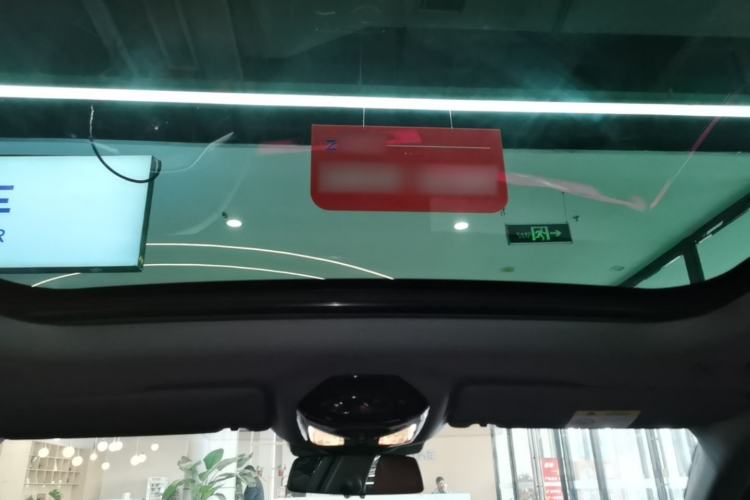 Used BMW i5 2024 eDrive 35L Luxury Package Headliner