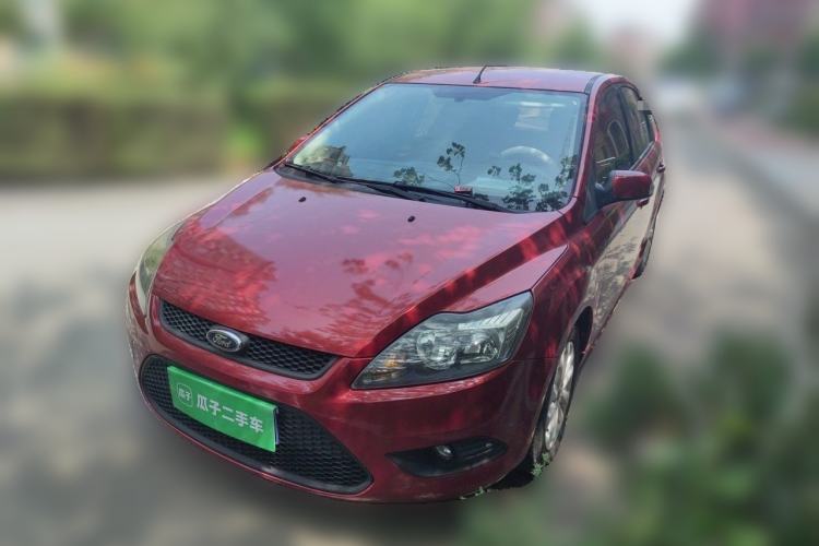 Used Ford Focus 2013 Hatchback Classic 1.8L Automatic Base Model Guazi used car, China used car export, Used car for sale, Used cars, Cheapest cars for sale