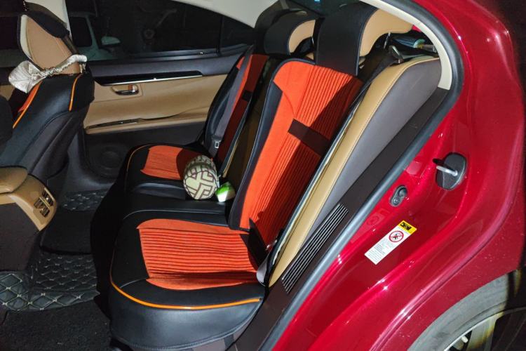 Used Lexus ES 2015 300h Comfort Edition