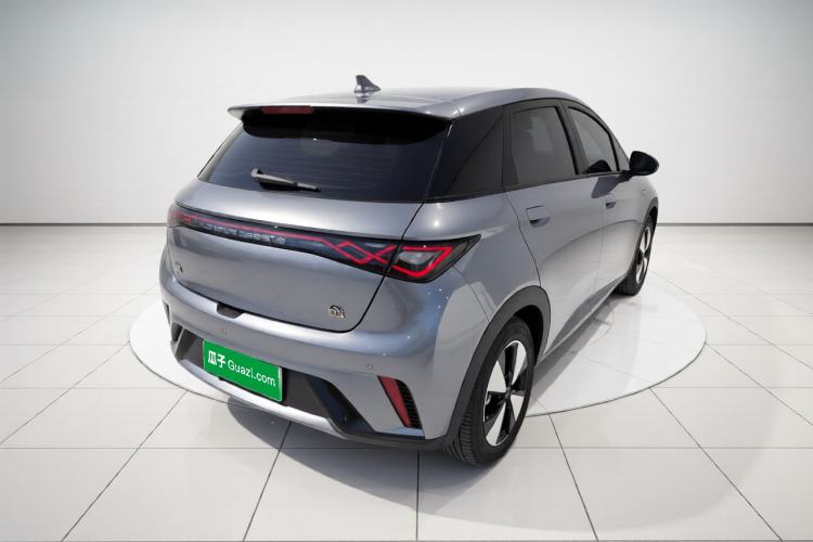 Used BYD Dolphin 2023 420 km Fashion Edition