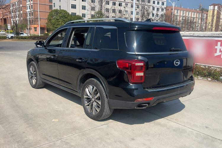 Used GAC Trumpchi GS8 2017 320T Two-Wheel Drive Luxury Smart Connectivity Version (7 Seats)
