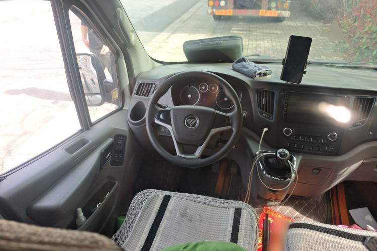 Used Foton Toano 2020 2.0T Multi-Function Extended Wheelbase Mid-Roof 5/6/7-Seater with Rear Dual Tires China VI Emission Standard F20TC3
