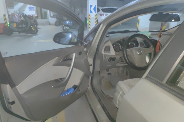 Used Buick GT 2012 GT 1.6L Manual Entry-Level Model