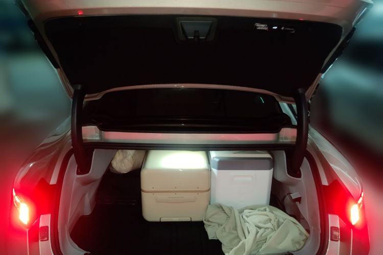 Used Lynk & Co Z10 2025 95 kWh 702 km All-Wheel-Drive Halo