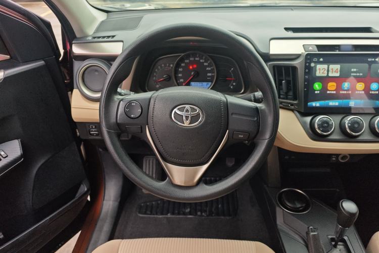 Used Toyota RAV4 2013 2.0L CVT Two-Wheel Drive Urban Edition