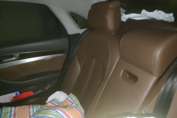 Used Audi A8 2014 A8L 45 TFSI quattro Comfort model
