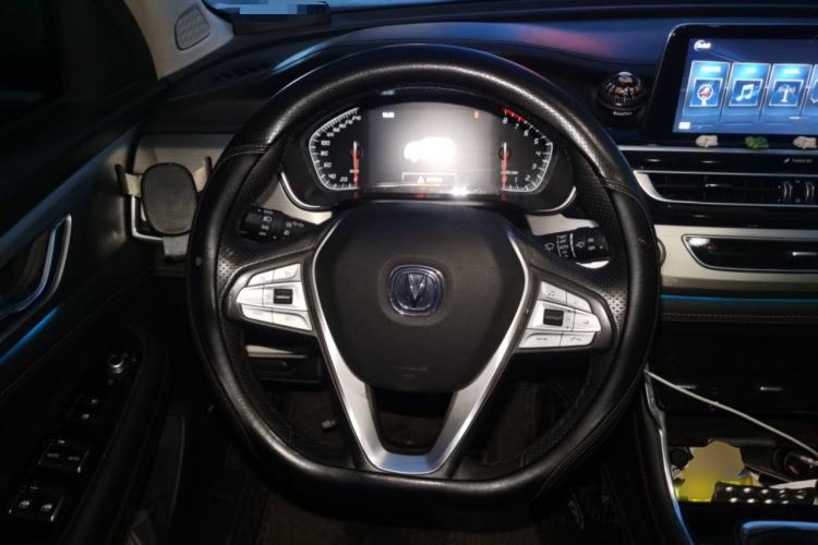 Used CHANGAN CS75 2018 280T Manual Yazi Trim Level China V Standard Steering Wheel