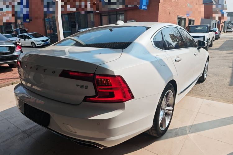 Used Volvo S90 2019 T5 Zhiyi Edition
