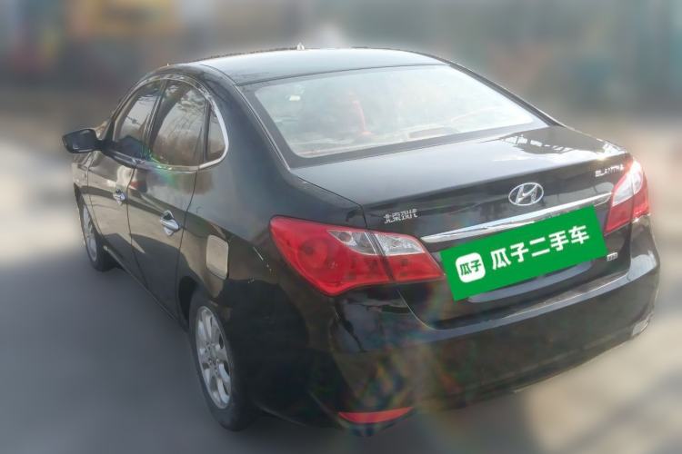 Used Hyundai Celesta 2011 1.6L Manual Comfort Edition
