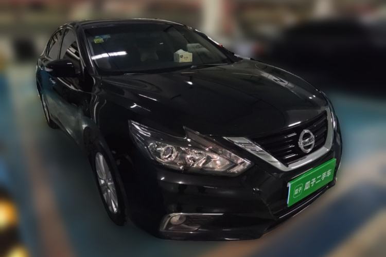 Used Nissan Teana 2018 2.0L XL Smart Upgrade Edition Front Right 45 Deg