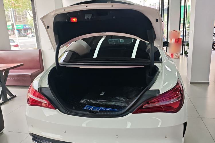 Used Mercedes-Benz CLA 2018 CLA 220 4MATIC
