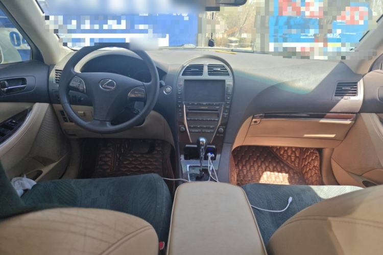 Used Lexus ES 2010 240 Elegant Edition
