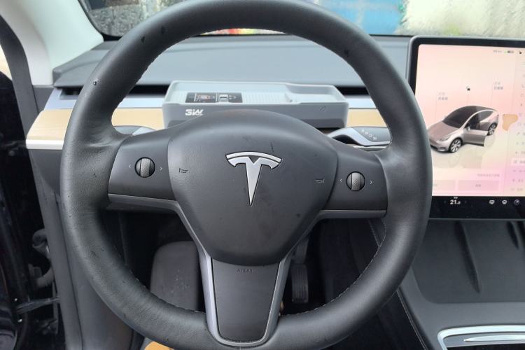 Used Tesla Model Y 2022 Rear-Wheel-Drive Version