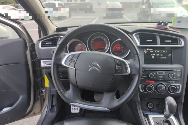 Used Citroen C4L 2014 1.6THP Intelligent Drive Automatic Dynamic Model Steering Wheel