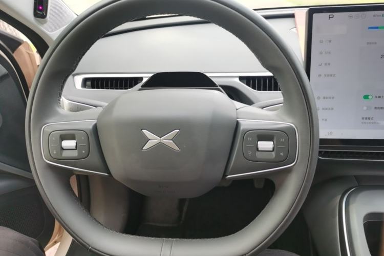 Used XPeng MONA M03 2025 600 with Ultra-Long Range Max Steering Wheel
