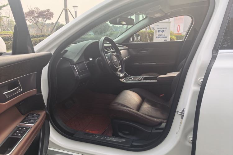 Used Jaguar XFL 2018 XFL 2.0T 250 PS Luxury Edition