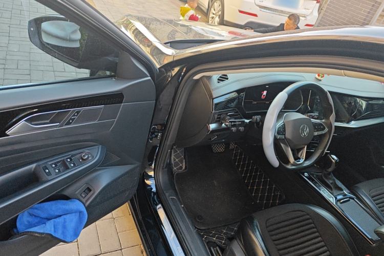 Used Volkswagen Passat 2022 330TSI Elite Edition Driver Seat