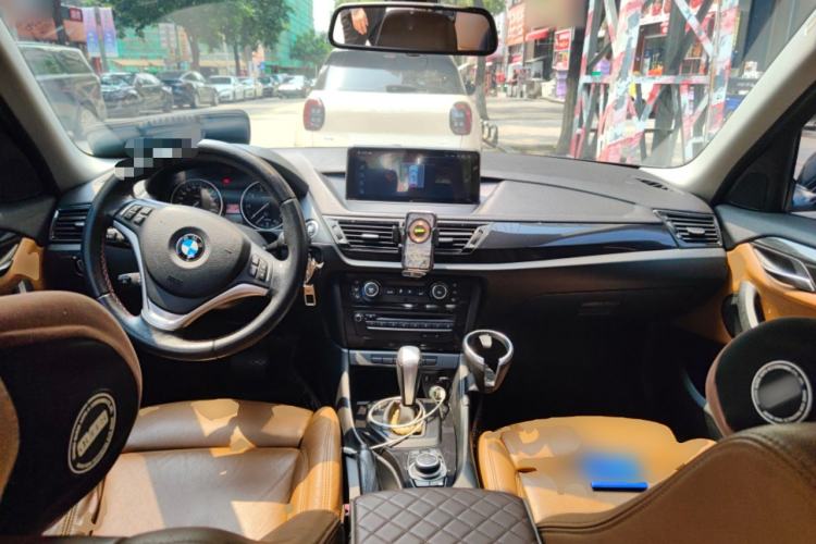 Used BMW X1 2013 sDrive18i Sport Design Package Center Console