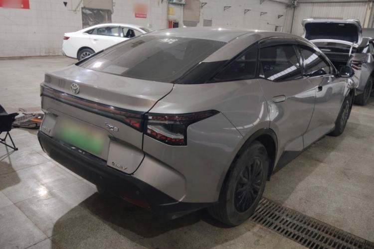 Used Toyota bZ3 2024 517 km Elite PRO Rear Right 45 Deg