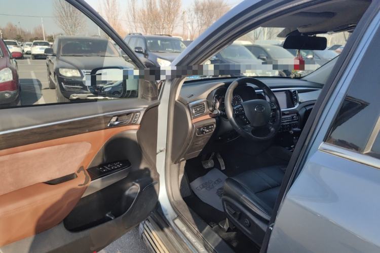 Used GAC Trumpchi GS8 2017 320T Two-Wheel Drive Luxury Smart Connectivity Version (7 Seats) Driver Seat