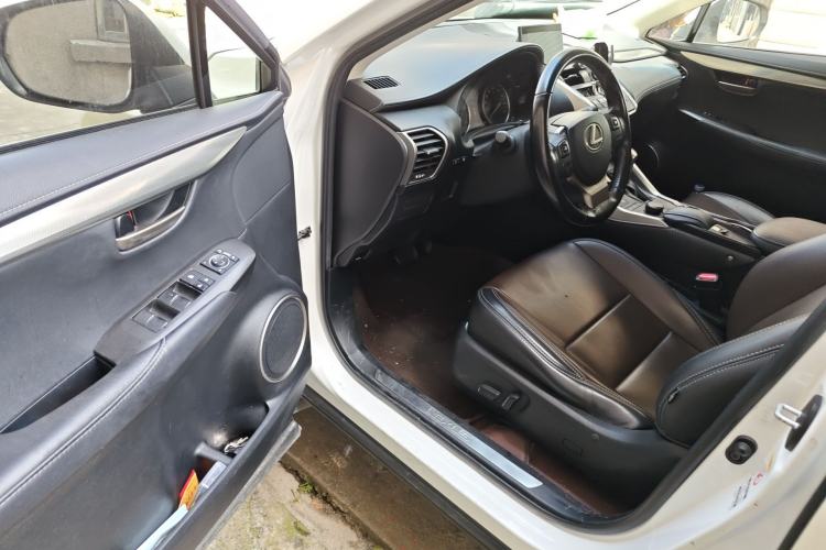 Used Lexus NX 2015 200 Front-Wheel Drive X-Trail SE Edition
