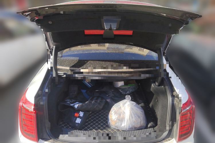 Used Hongqi H9 2022 2.0T Smart Connect Flagship Edition Trunk