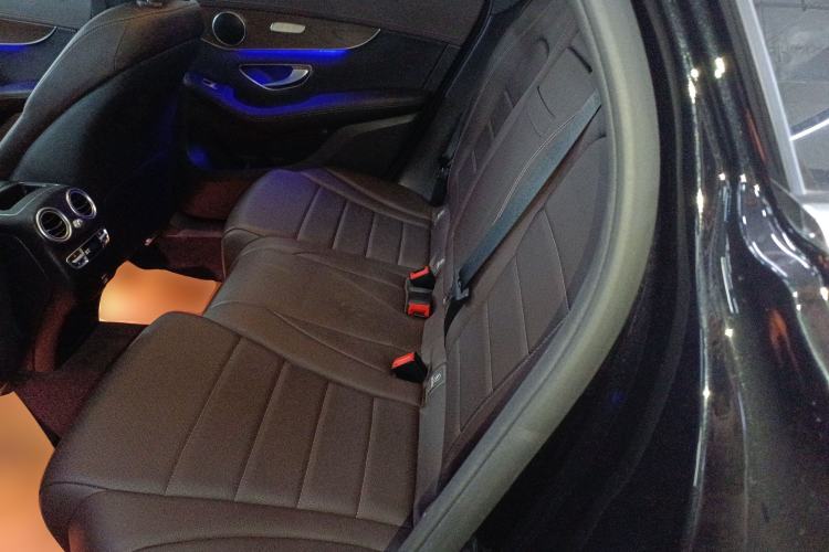 Used Mercedes-Benz GLC 2022 Facelift GLC 260 L 4MATIC Luxury Edition Left Rear Seat