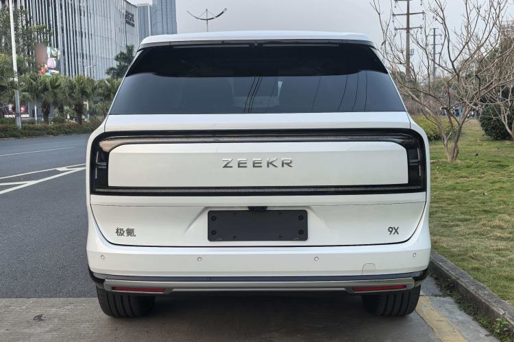Used Zeekr 9X 2025 Max Edition
