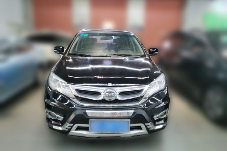Used BYD S7 2015 2.0T Upgraded Automatic Flagship Version Front