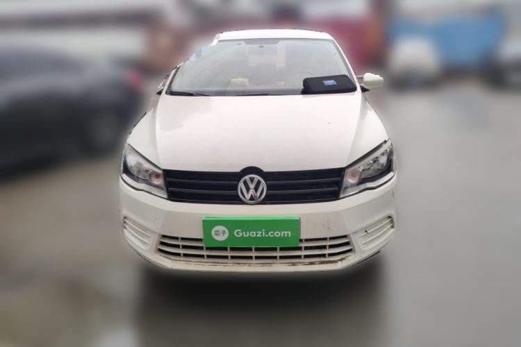 Used Volkswagen Jetta 2015 Value Edition 1.6L Manual Fashionable Style Front