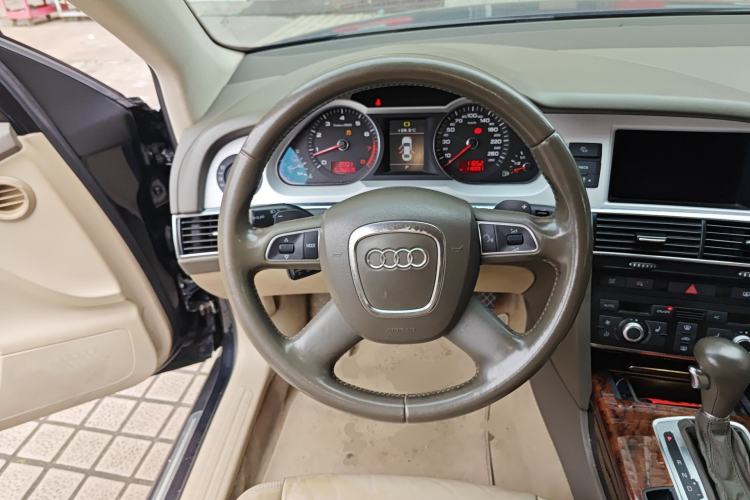 Used Audi A6L 2011 2.4L Technology Edition
