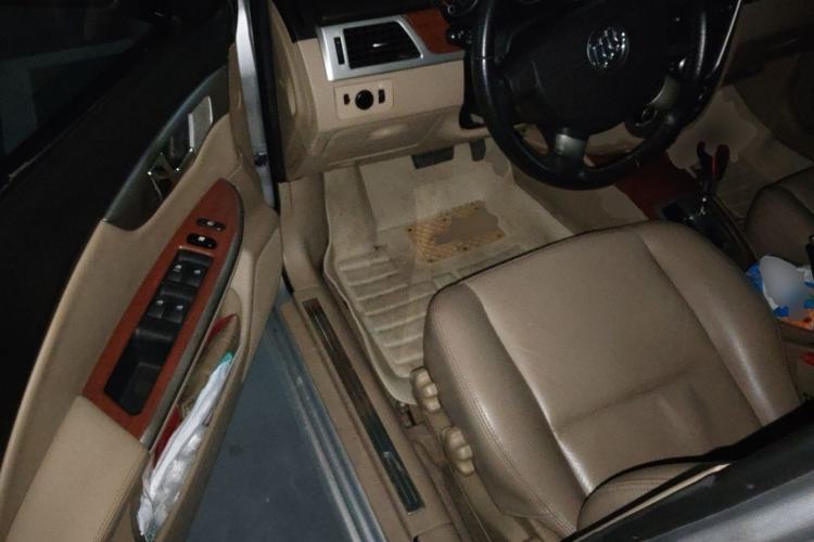 Used Buick Excelle 2013 1.5L Automatic Luxury Model Driver Seat