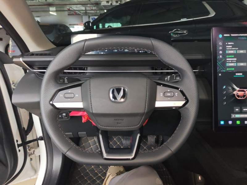 Used CHANGAN Eado 2025 Blue Whale 1.5T 500Bar Prestige Model — 10