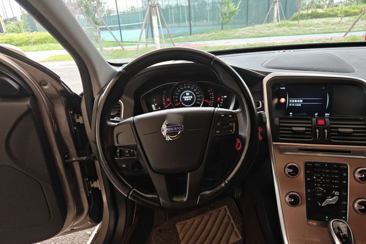 Used Volvo XC60 2015 T5 Smart Edition Steering Wheel