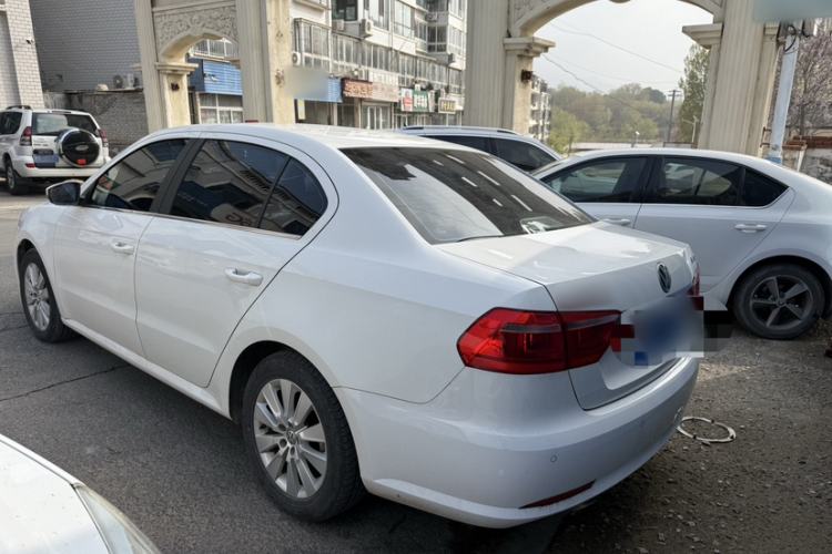 Used Volkswagen Lavida 2013 Restyled Classic 1.6L Automatic Comfort Edition Exterior 1